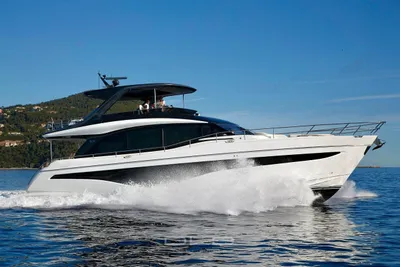 2025 Princess Y72