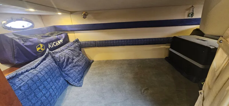 Iris Yacht Photos Pics 