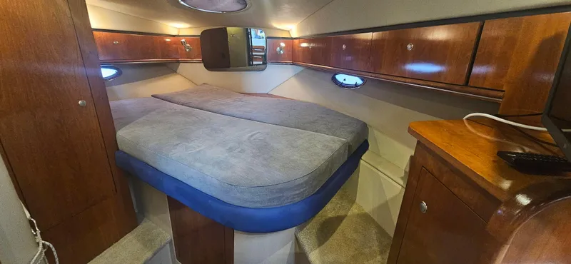 Iris Yacht Photos Pics 