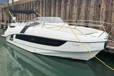 Beneteau Flyer 8.8 Sundeck