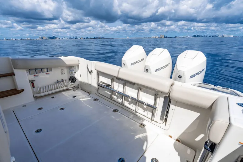 Far Niente Yacht Photos Pics 