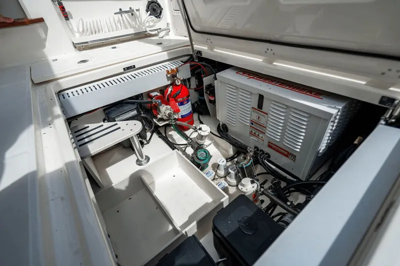 Far Niente Yacht Photos Pics 