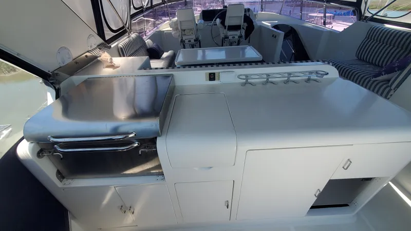 Miss Maggie Yacht Photos Pics 