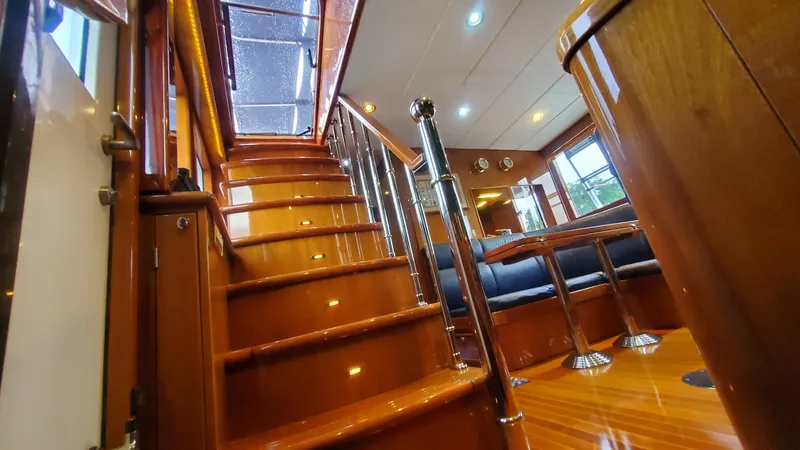 Miss Maggie Yacht Photos Pics 