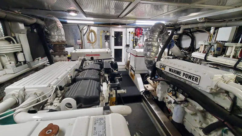 Miss Maggie Yacht Photos Pics 