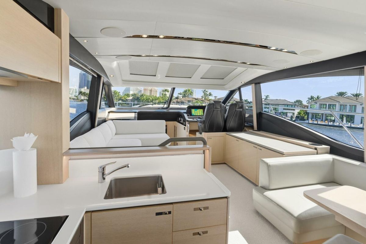 2018 Princess 60 