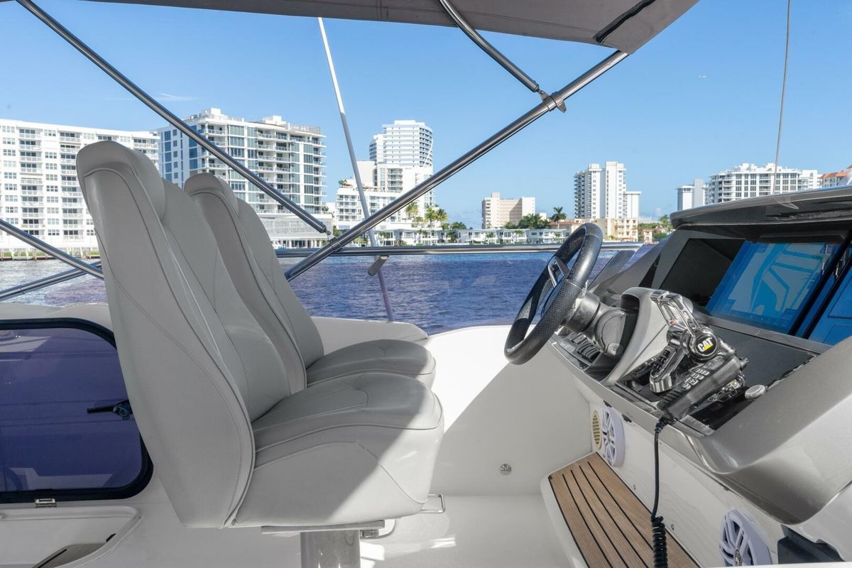 2018 Princess 60 