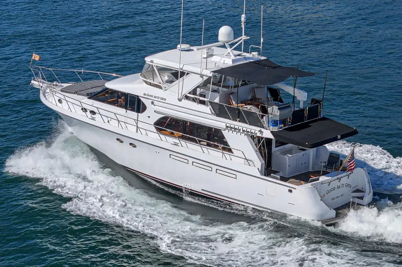 As Good As It Gets Yacht Photos Pics Ocean Alexander 640 Pilothouse yacht cruising on open water, 2002 model.