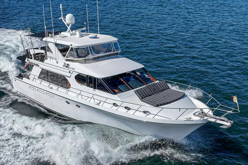 As Good As It Gets Yacht Photos Pics Ocean Alexander 640 Pilothouse yacht cruising on open water, 2002 model.