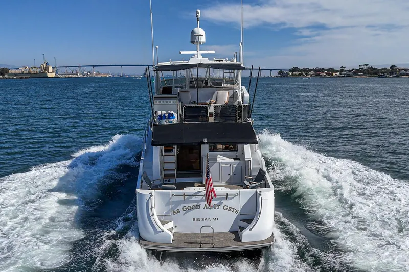 As Good As It Gets Yacht Photos Pics Ocean Alexander 640 Pilothouse yacht cruising on open water, rear view, 2002 model.