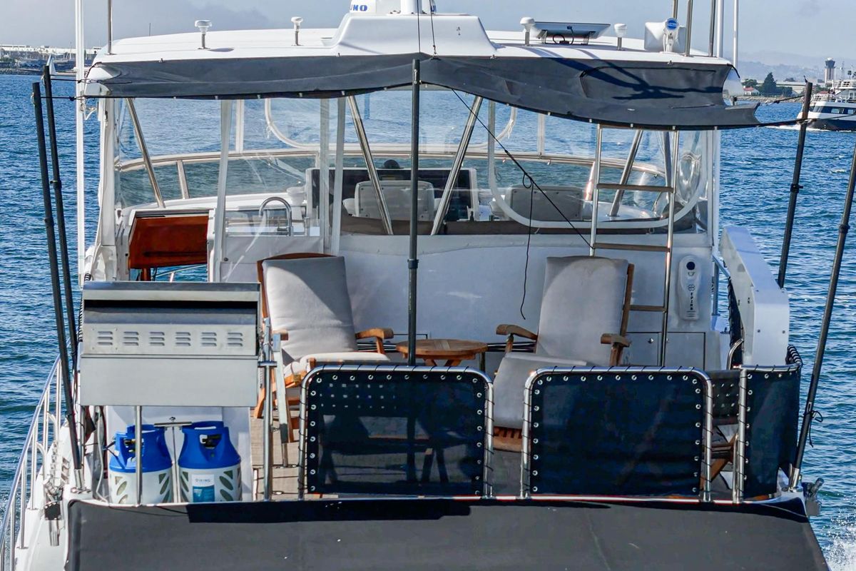 2002 Ocean Alexander 64 