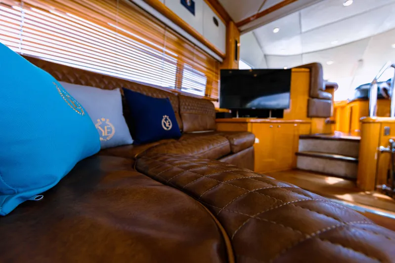 La More Yacht Photos Pics Luxurious interior of 2004 Sunseeker Manhattan 60 yacht with leather seating and TV.