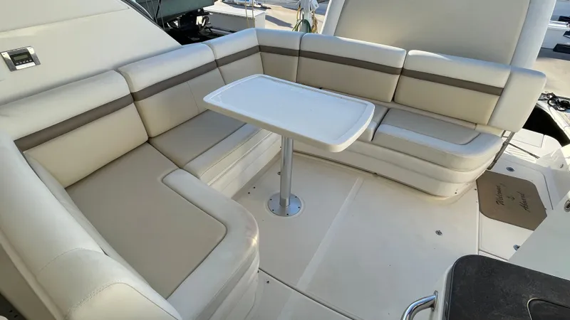  Yacht Photos Pics 2015 SEA RAY 410 SUNDANCER - Image 52