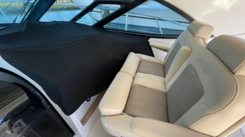  Yacht Photos Pics 2015 SEA RAY 410 SUNDANCER - Image 53