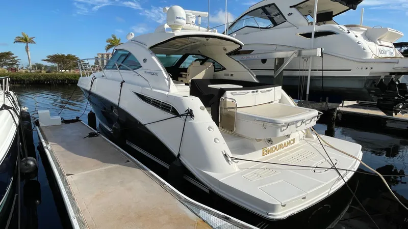  Yacht Photos Pics 2015 SEA RAY 410 SUNDANCER - Image 10