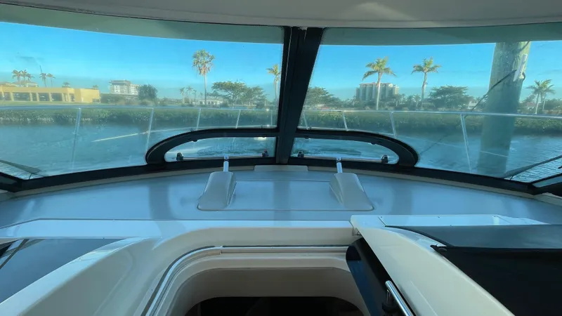  Yacht Photos Pics 2015 SEA RAY 410 SUNDANCER - Image 40