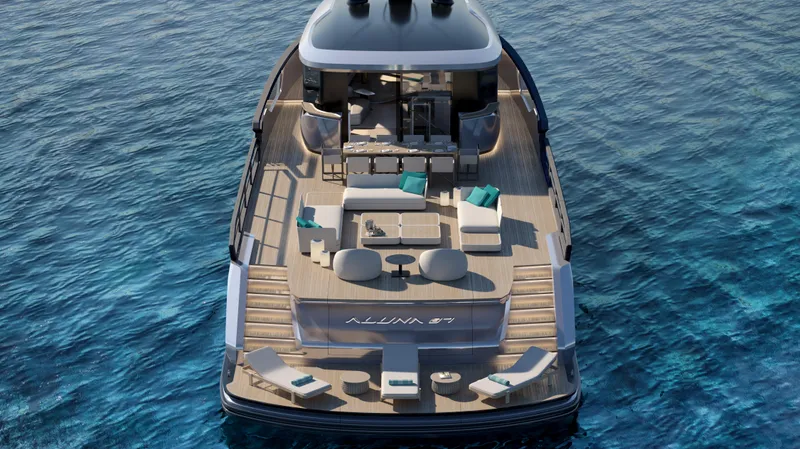 Aluna 87 Yacht Photos Pics 