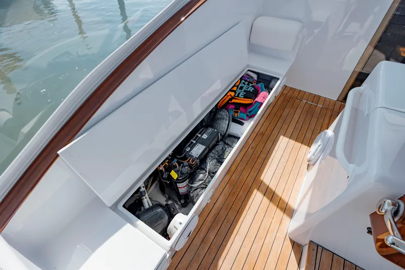 Nuts And Bolts Yacht Photos Pics 