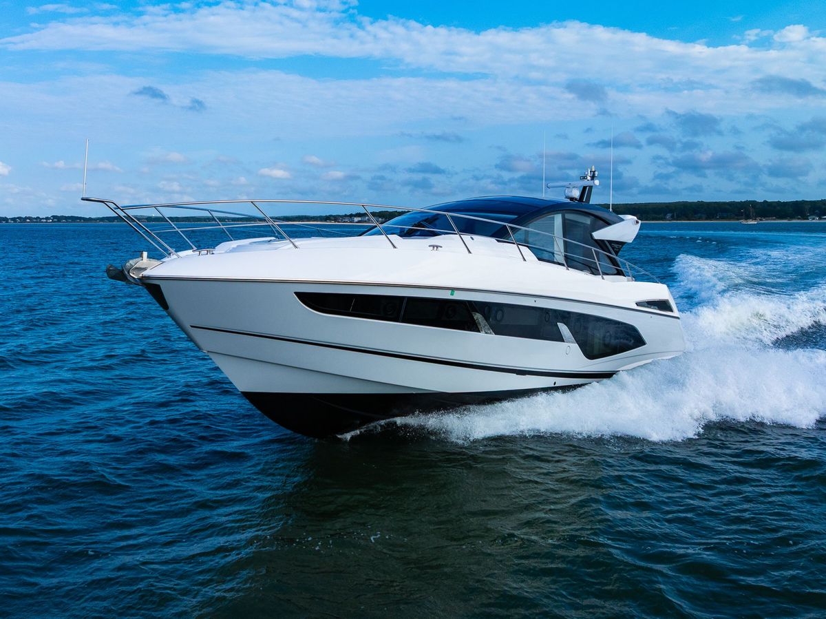 2021 Sunseeker 60 