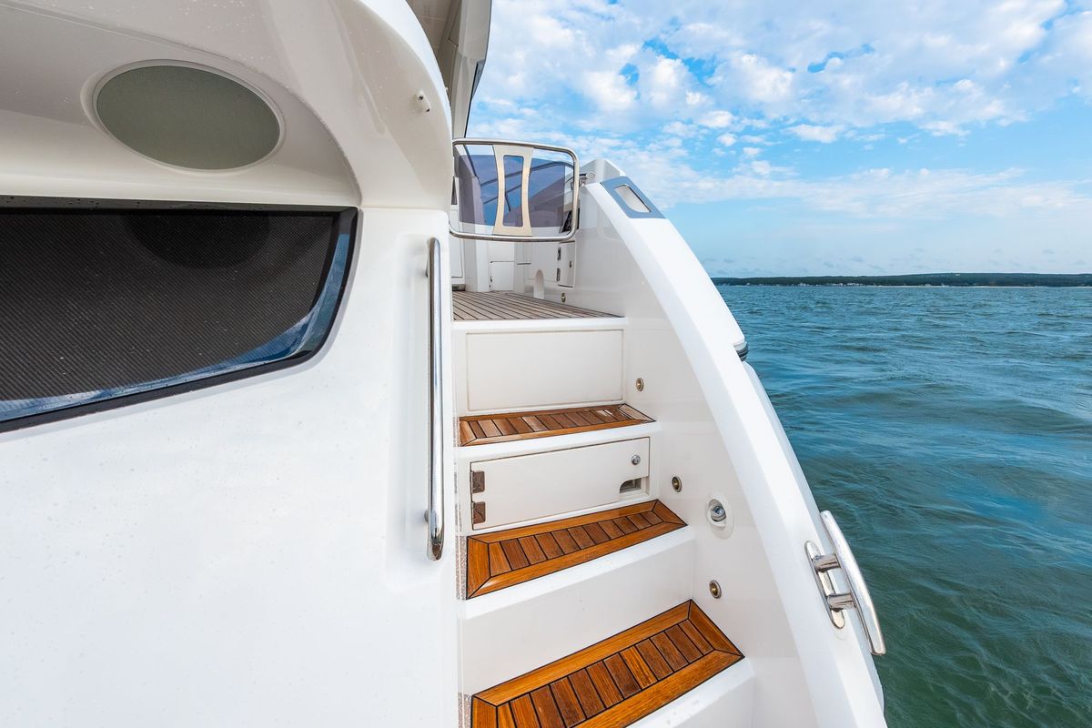 2021 Sunseeker 60 
