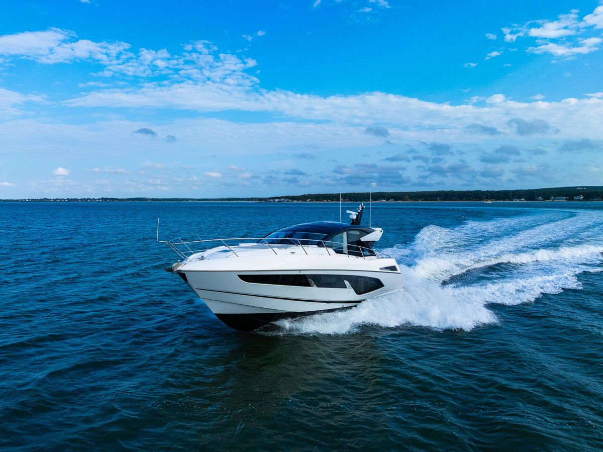 2021 Sunseeker 60 
