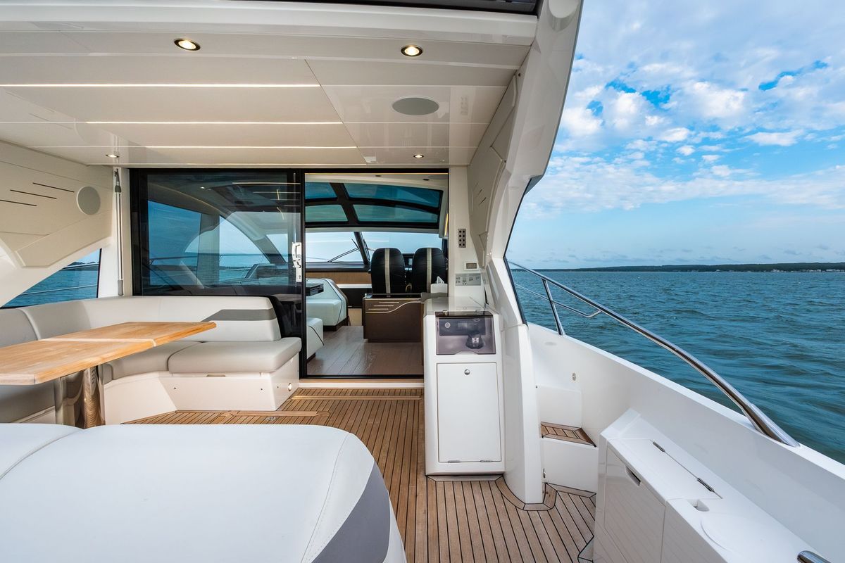 2021 Sunseeker 60 
