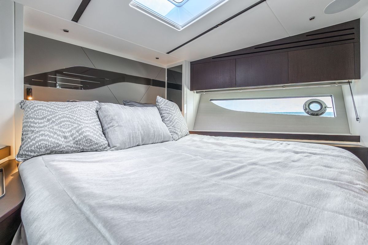 2021 Sunseeker 60 