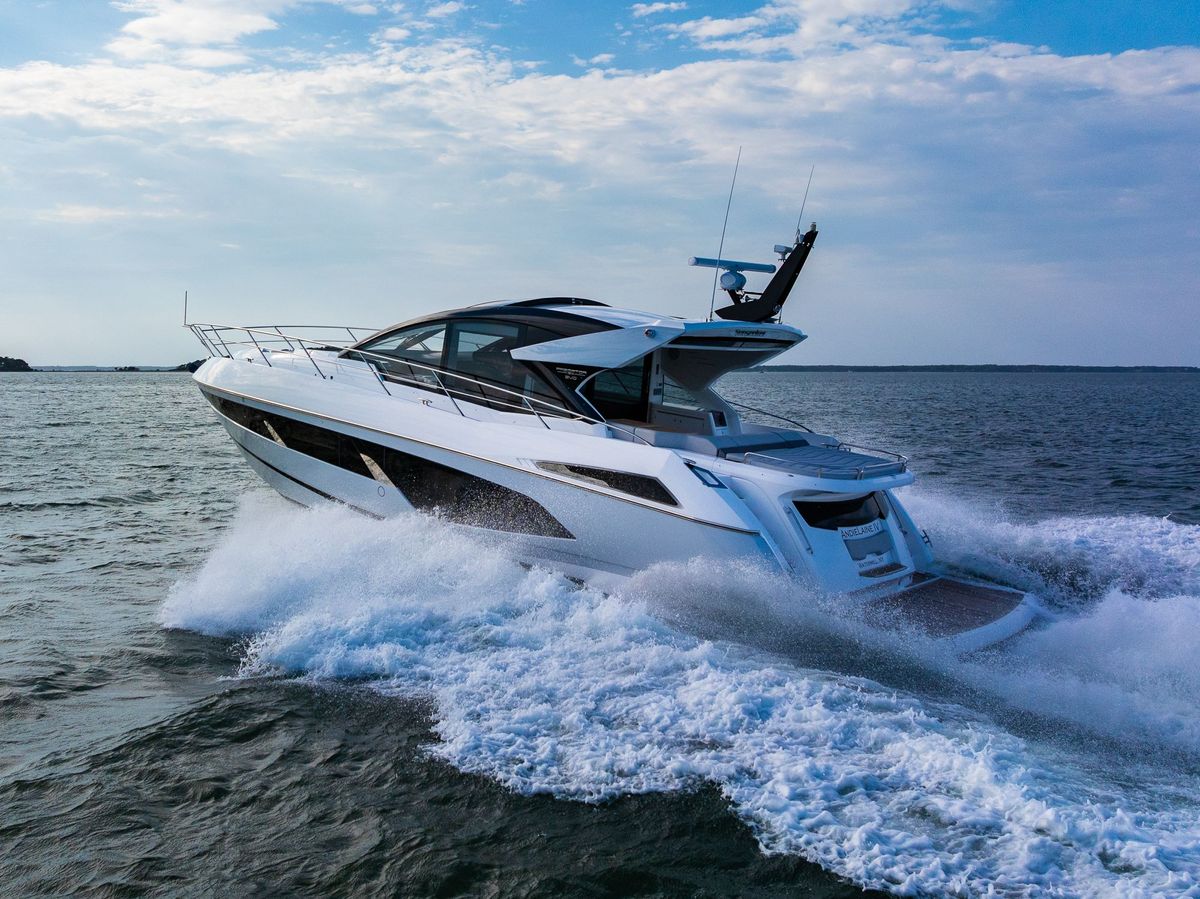 2021 Sunseeker 60 