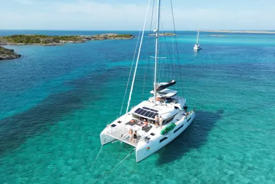 Lagoon 50