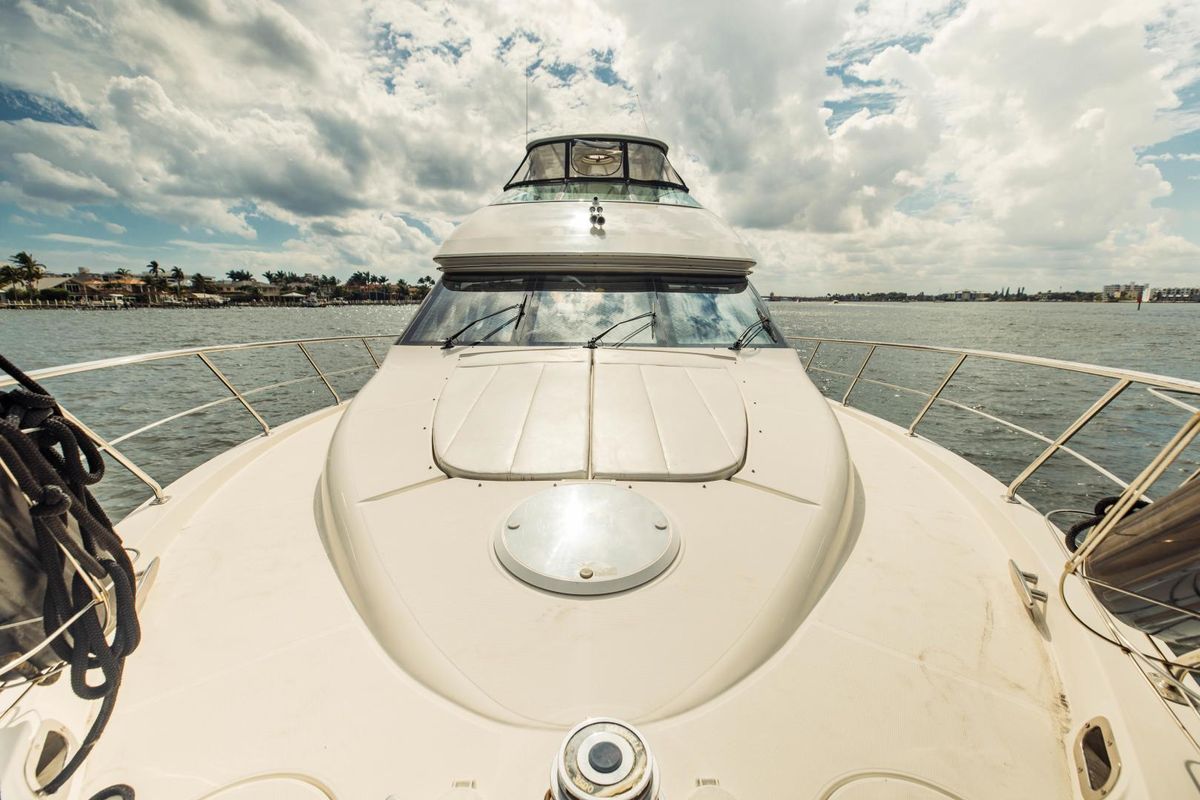 2004 Carver 56 