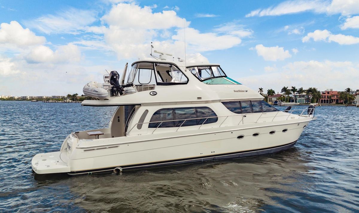 2004 Carver 56 