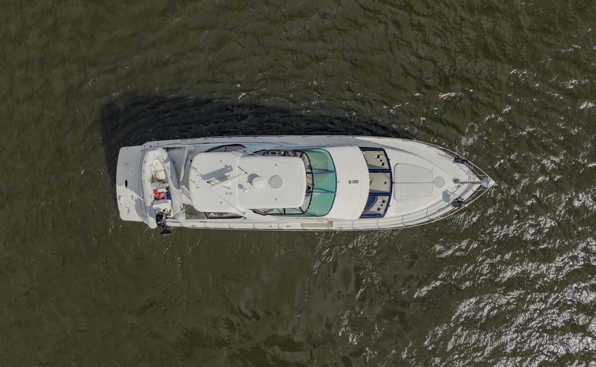 2004 Carver 56 