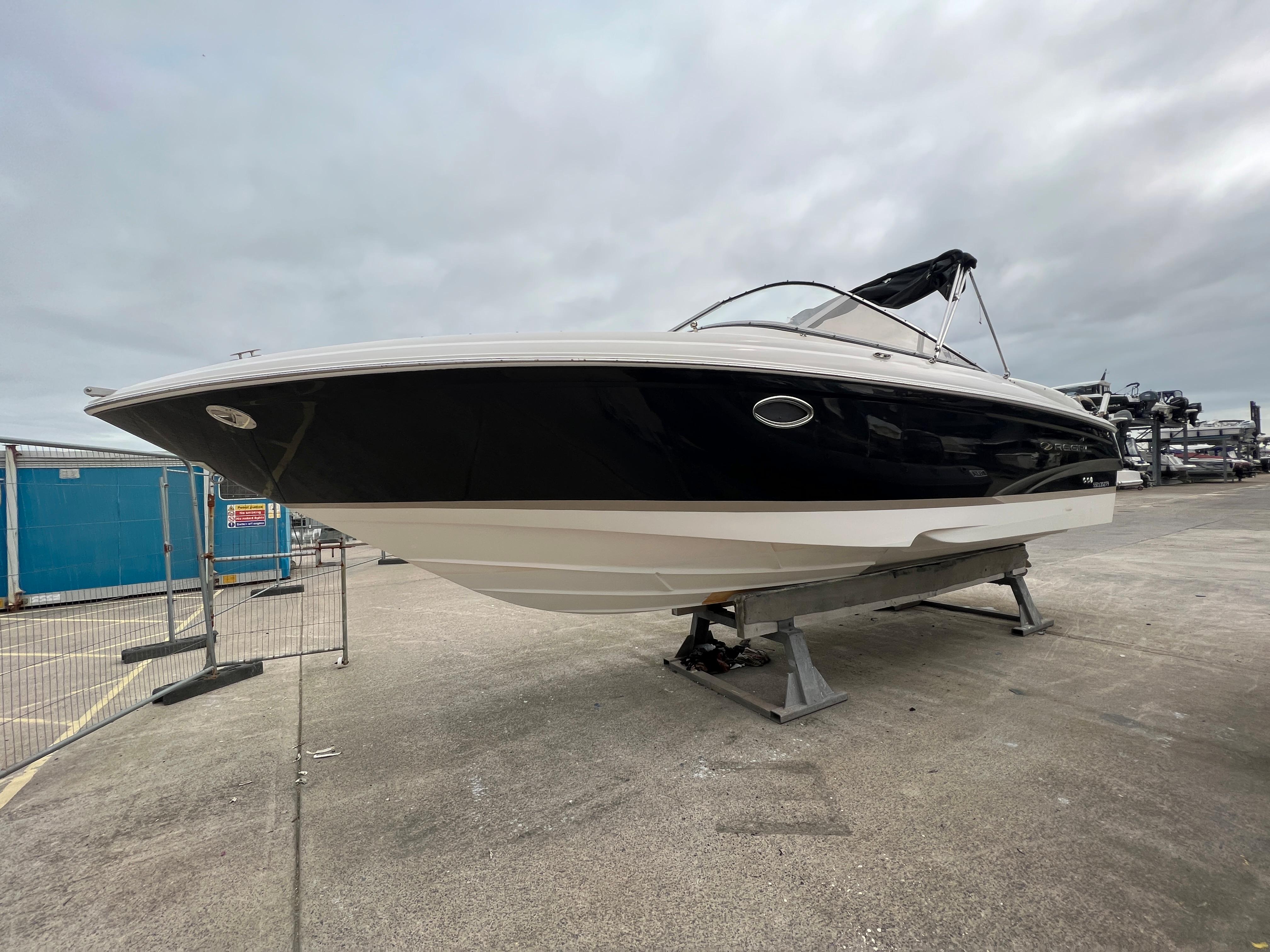 2008 Regal 2700 Bowrider Runabout for sale - YachtWorld