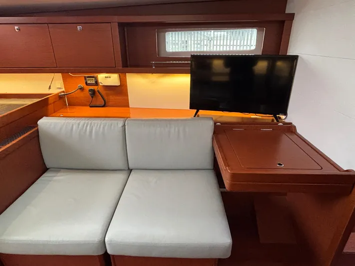 Private Sessions Yacht Photos Pics 