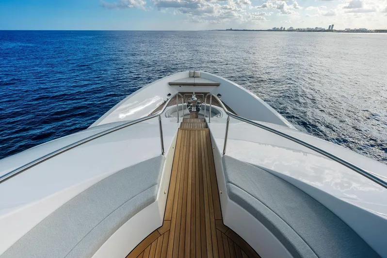 Antares Yacht Photos Pics Bow view of 2008 Westport 130 yacht on open sea.