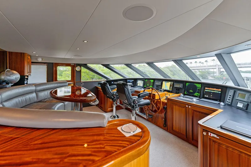 Antares Yacht Photos Pics 