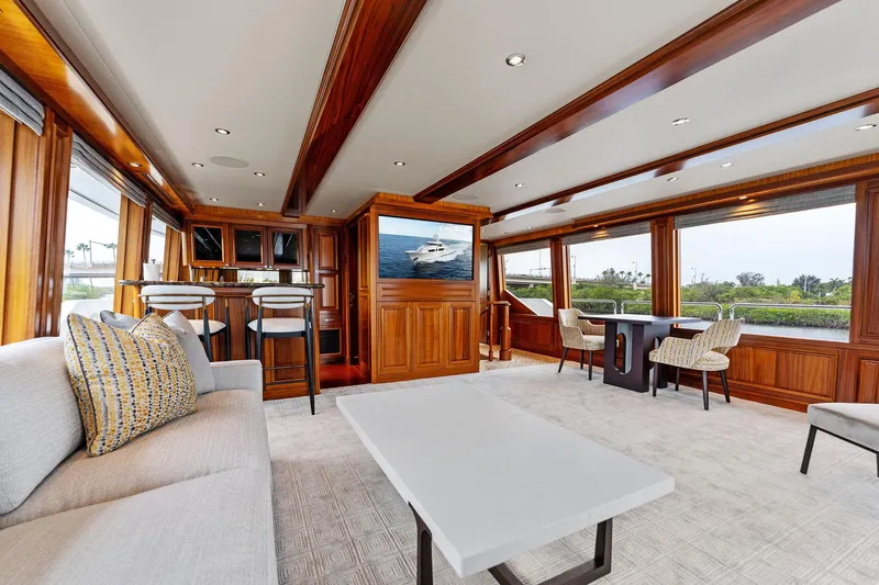 Antares Yacht Photos Pics 