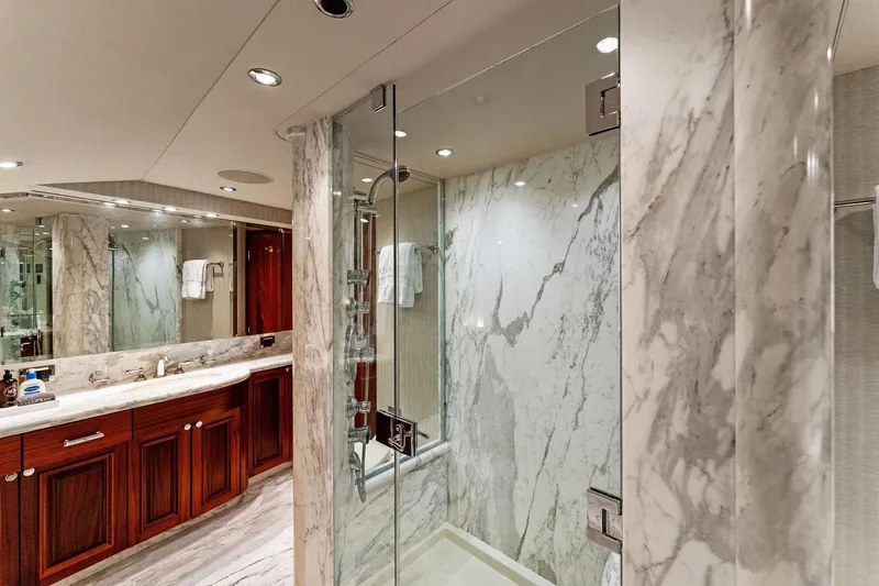 Antares Yacht Photos Pics 