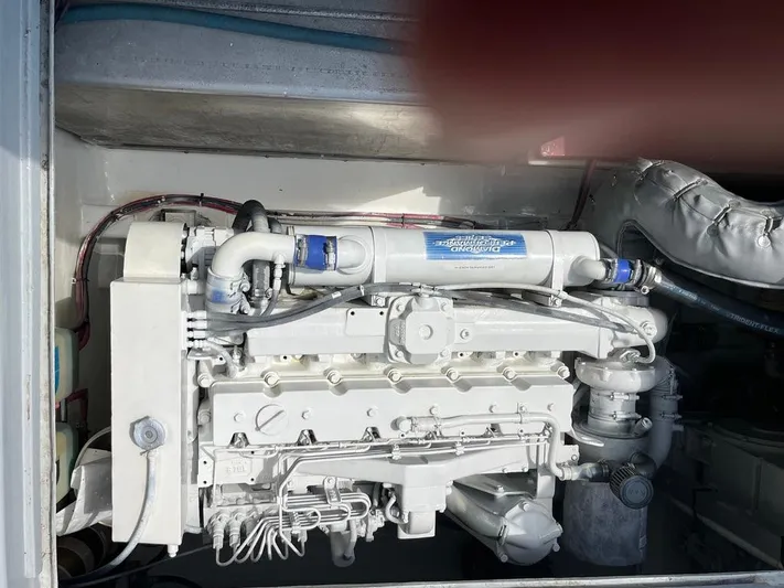 Caliente Yacht Photos Pics 