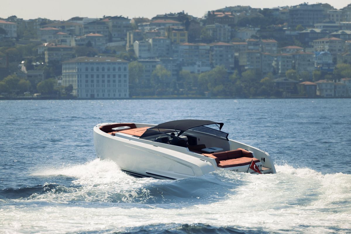 2021 Vanquish Yachts 44 