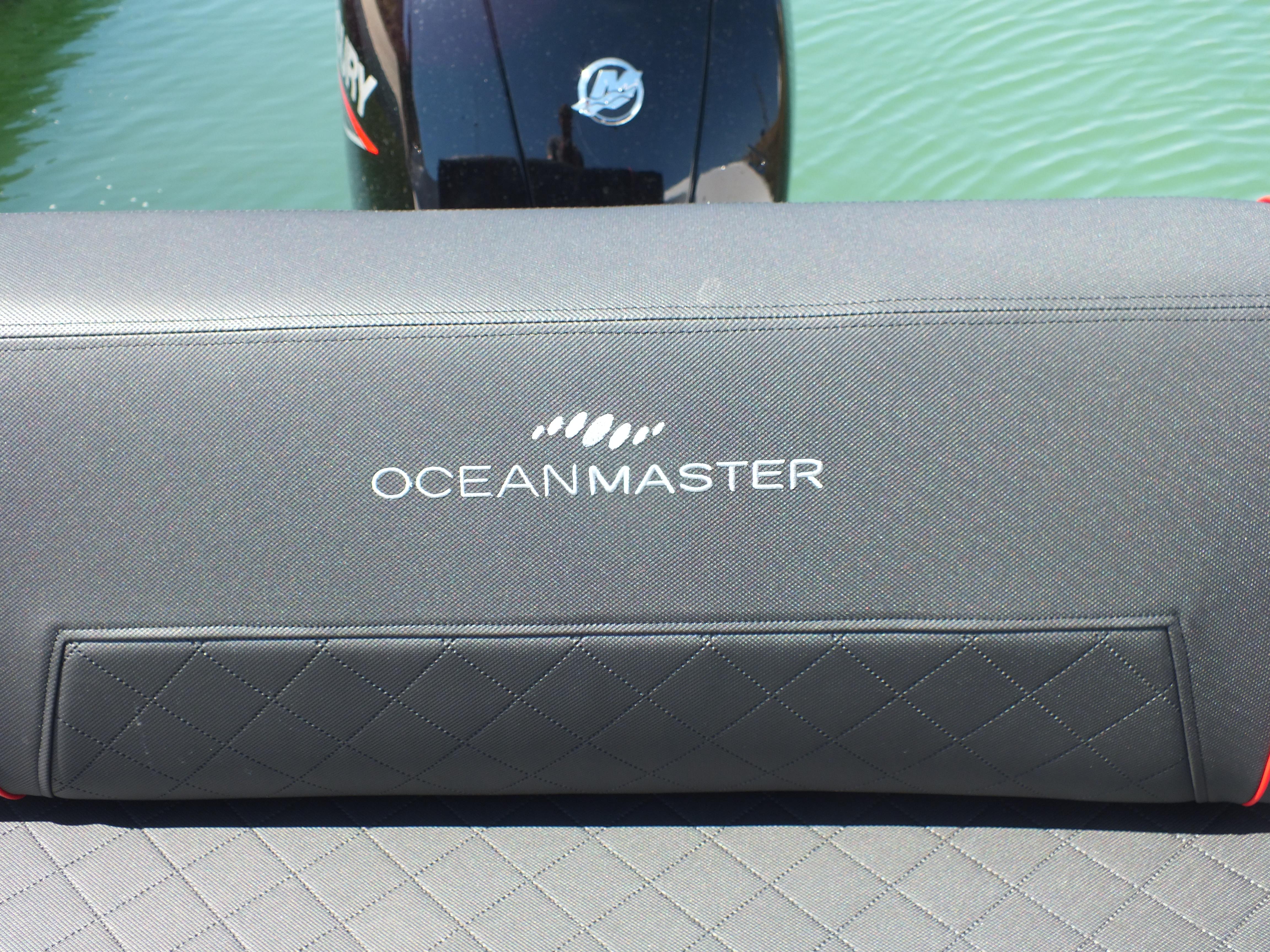 2022 Ocean Master 680 DC