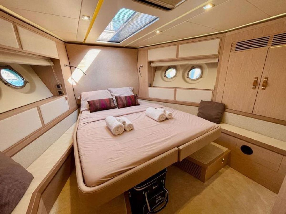 2014 Monte Carlo Yachts 60 