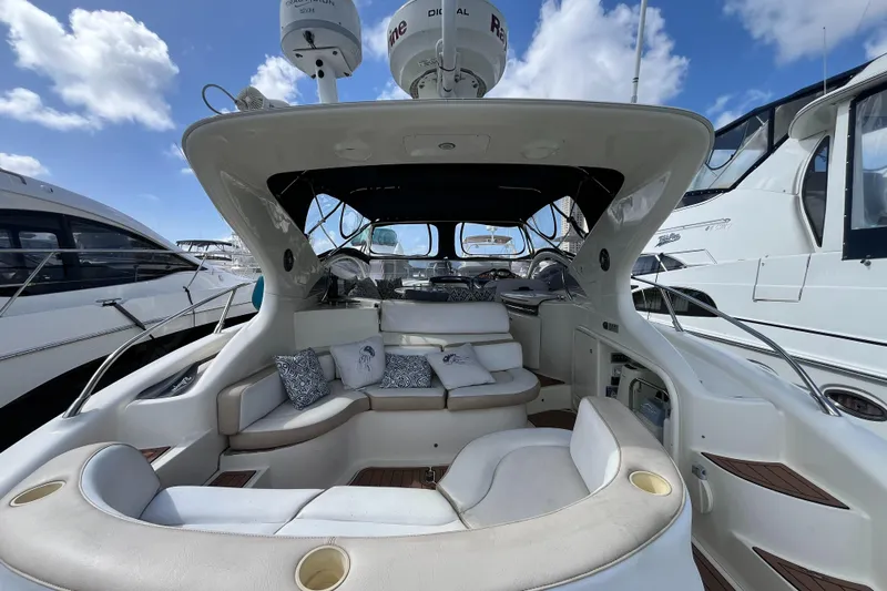 La Dolce Vita Yacht Photos Pics 