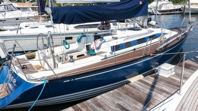 X-Yachts 382