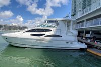 2006 Cruisers Yachts 455 Express Motoryacht