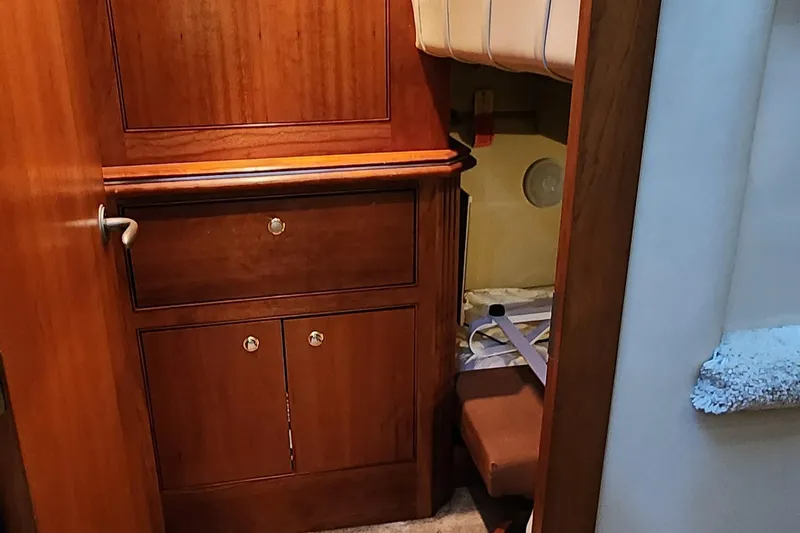 Sandy Feet Yacht Photos Pics 