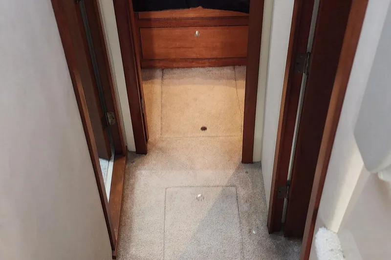 Sandy Feet Yacht Photos Pics 