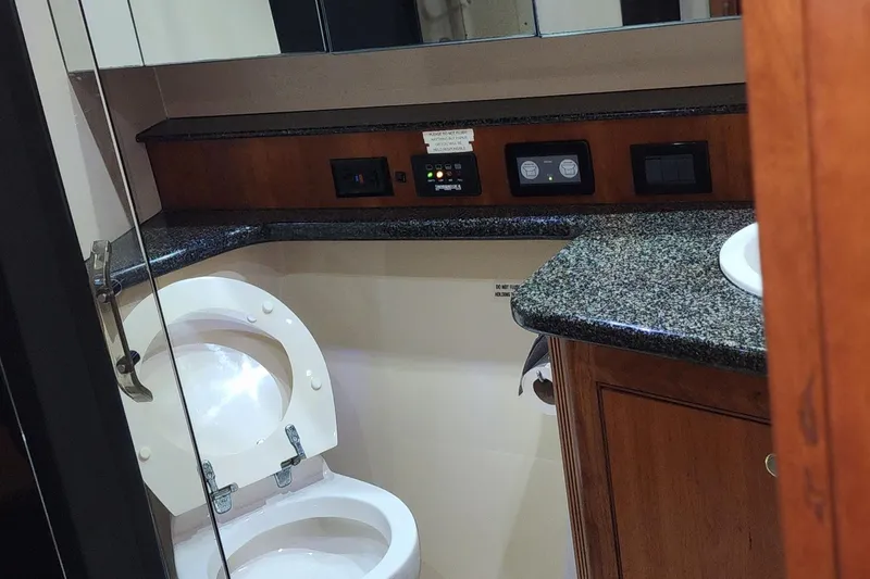 Sandy Feet Yacht Photos Pics 