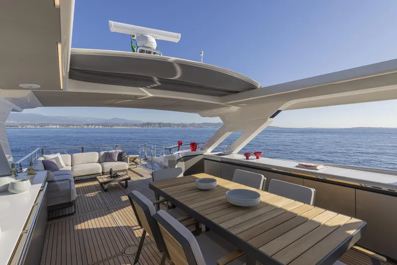  Yacht Photos Pics Absolute Navetta 75  Yachting Partners Malta