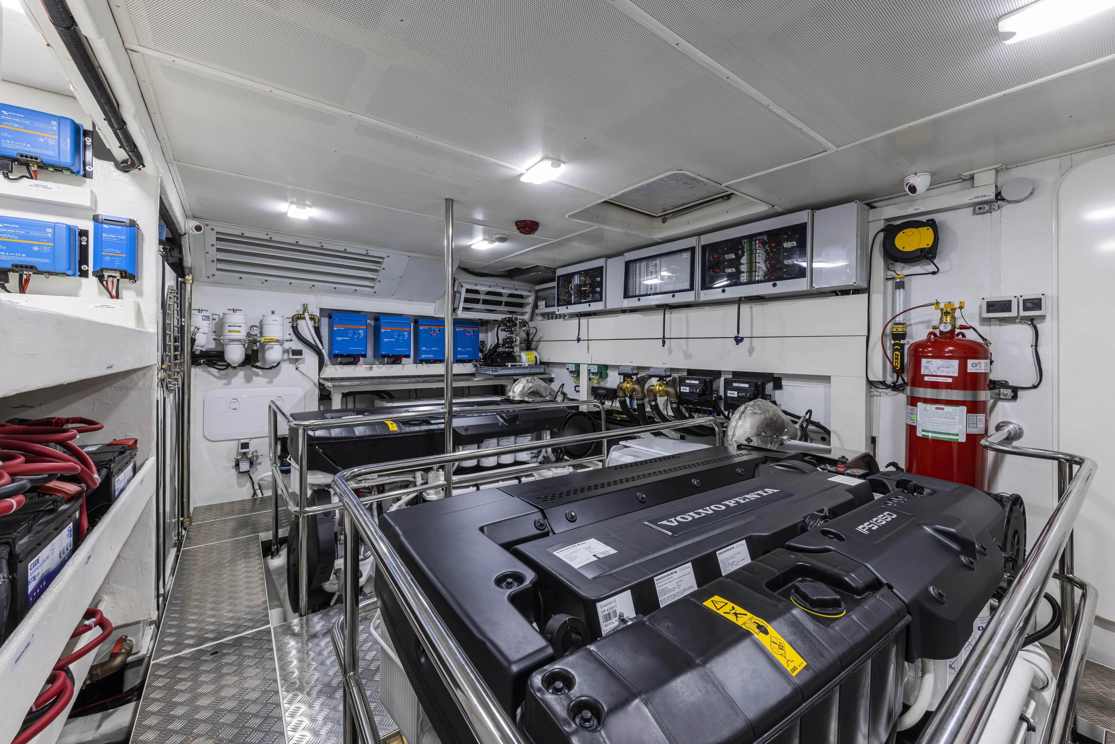  Yacht Photos Pics Absolute Navetta 75  Yachting Partners Malta